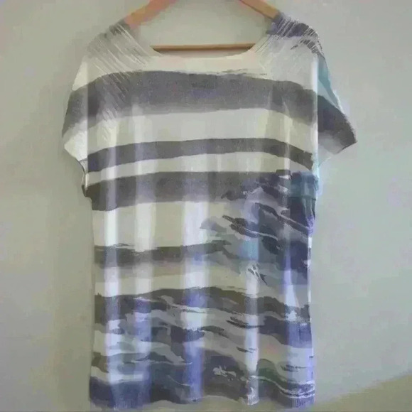 ALISON SHERI | Women's Watercolor Beach Scene Short Sleeved Knitted Top - Picture 4 of 4